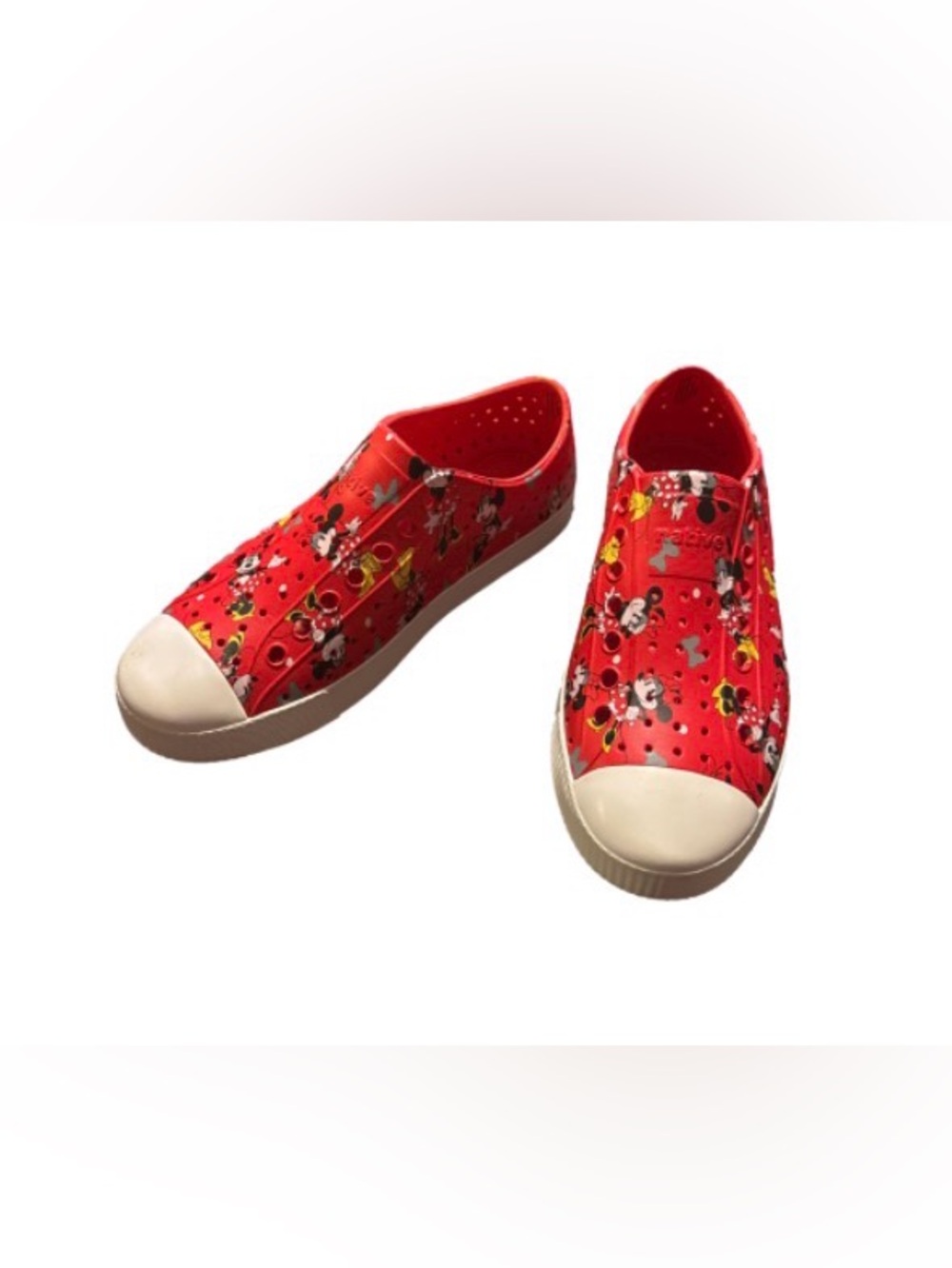Native unisex Red Mickey Print Slip-On Sneakers m-7 W-9